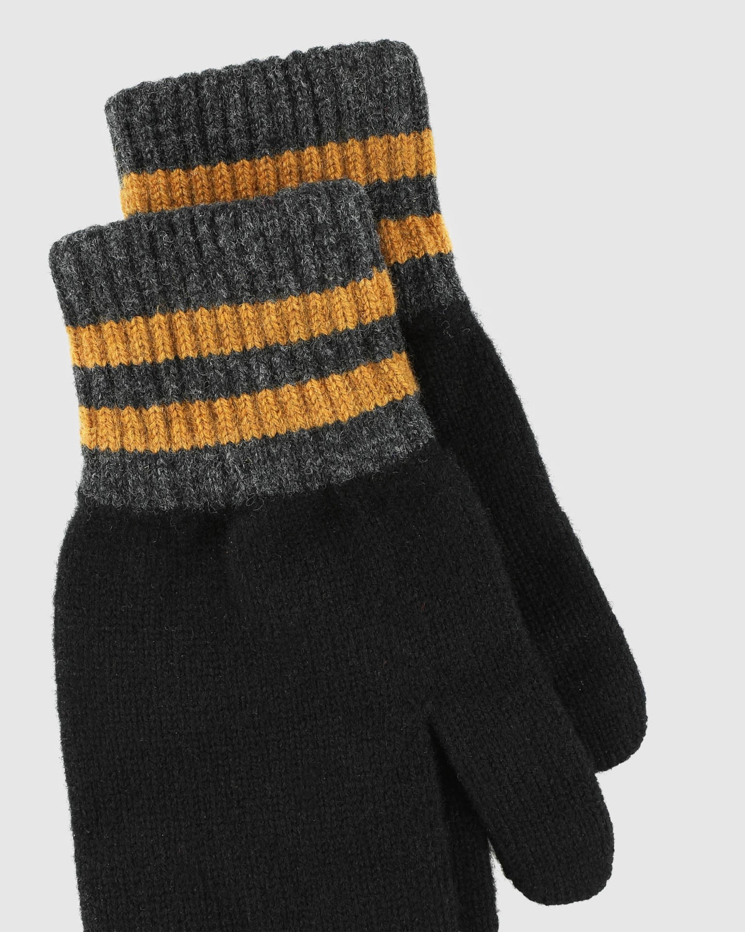 Mitten Lovers - Black