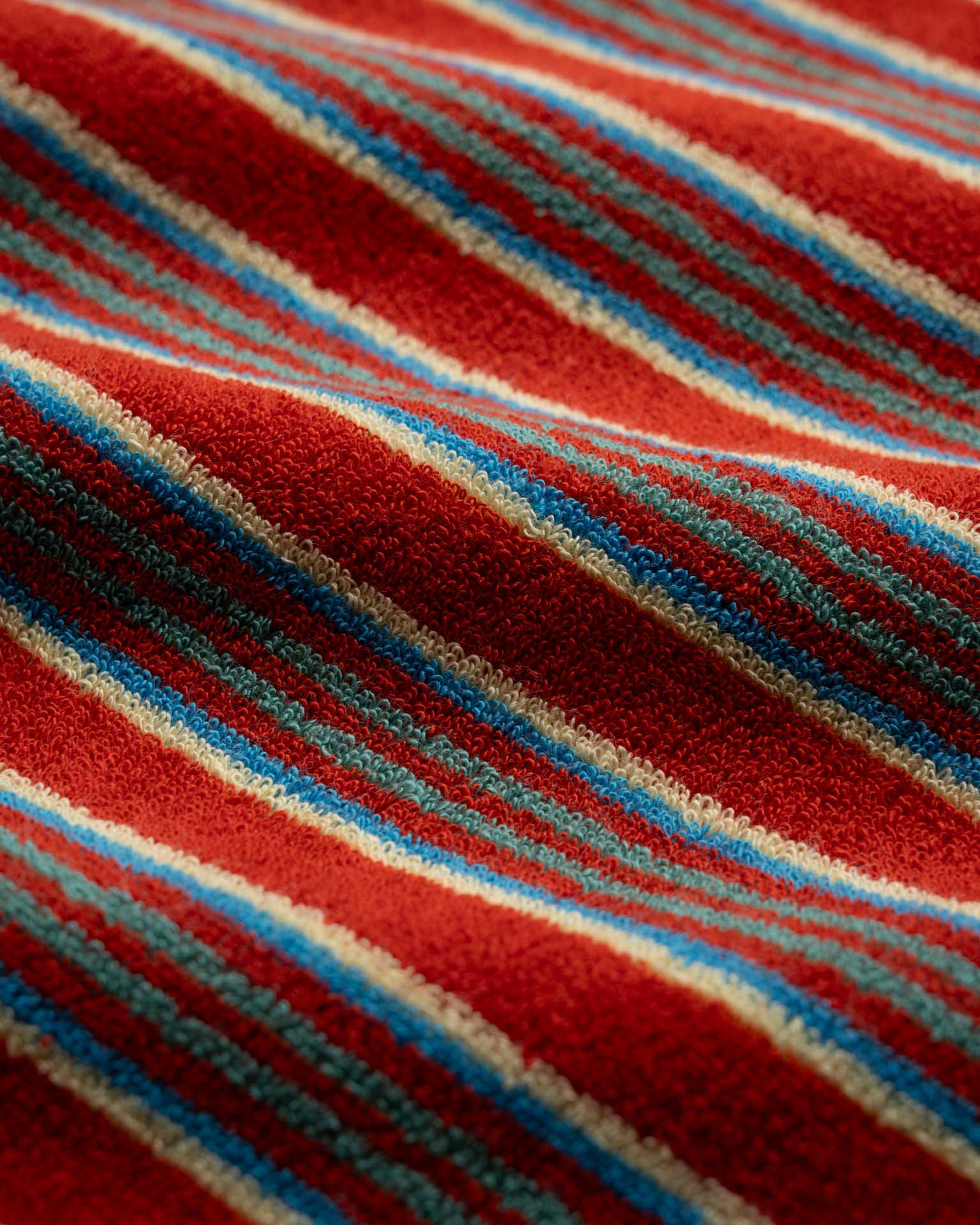 Tight Pony Shorts - Red Fantasy (Women)