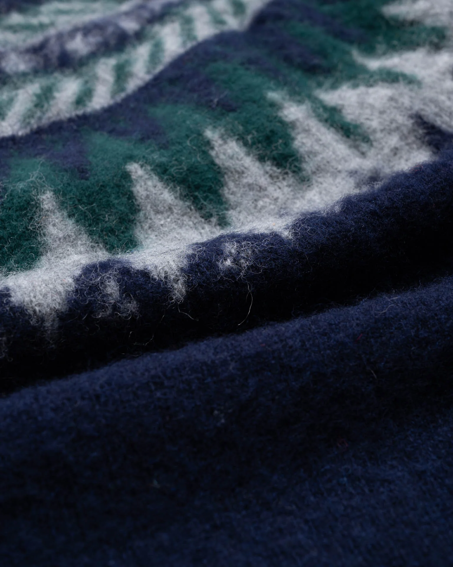 Magician In The Mountain - Navy