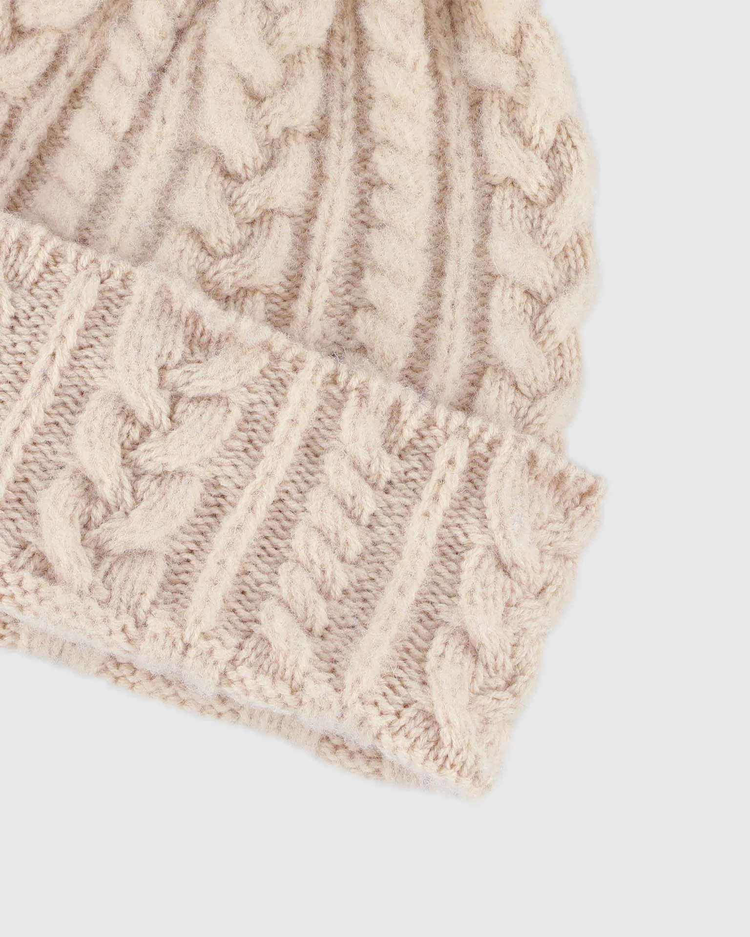 Cable Festival Hat - Oatmilk