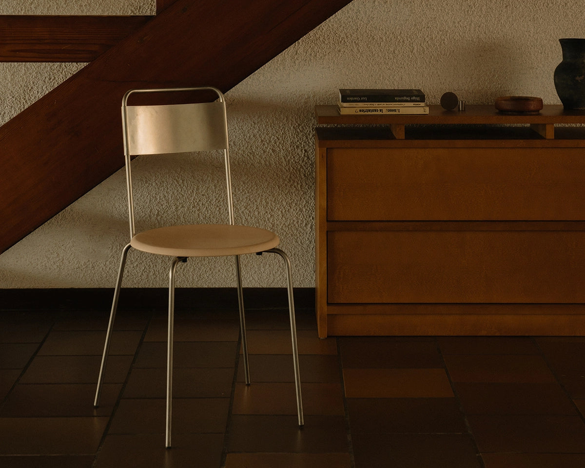 Petit Rond Chair | Stainless Steel / Natural Leather