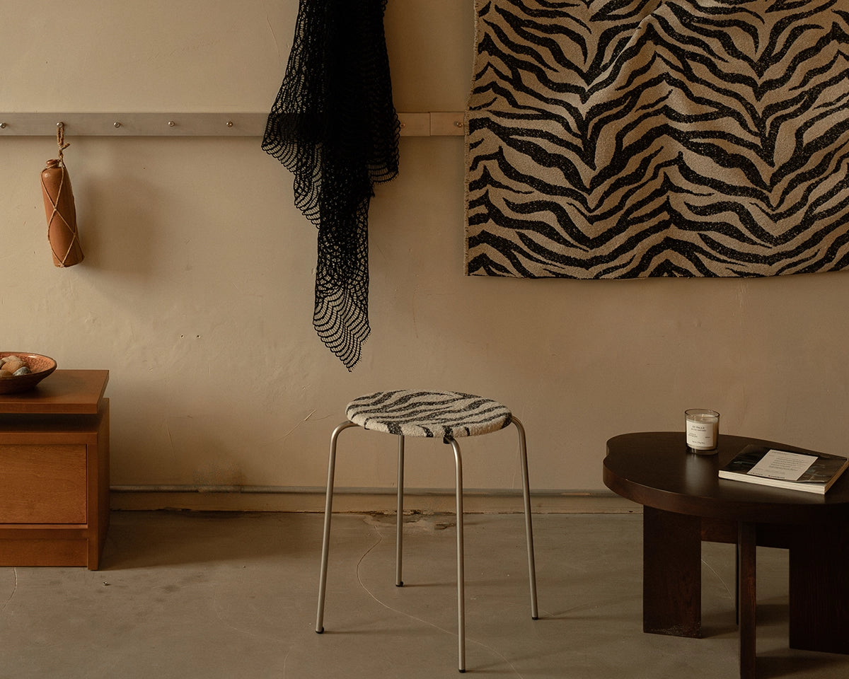 Petit Rond Stool | Stainless Steel / Zebra Fabric
