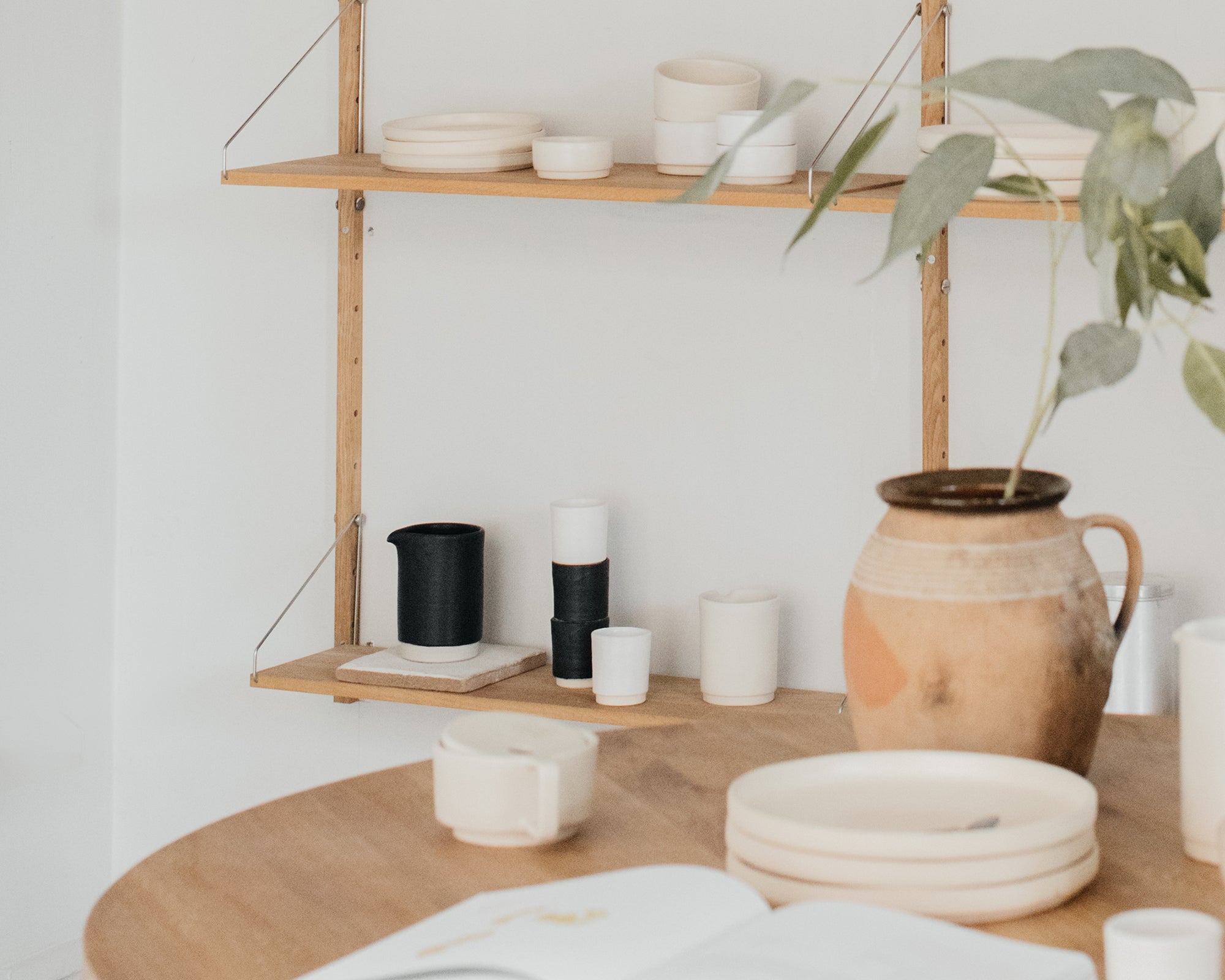 Otto Ceramic Jug | Black | Large