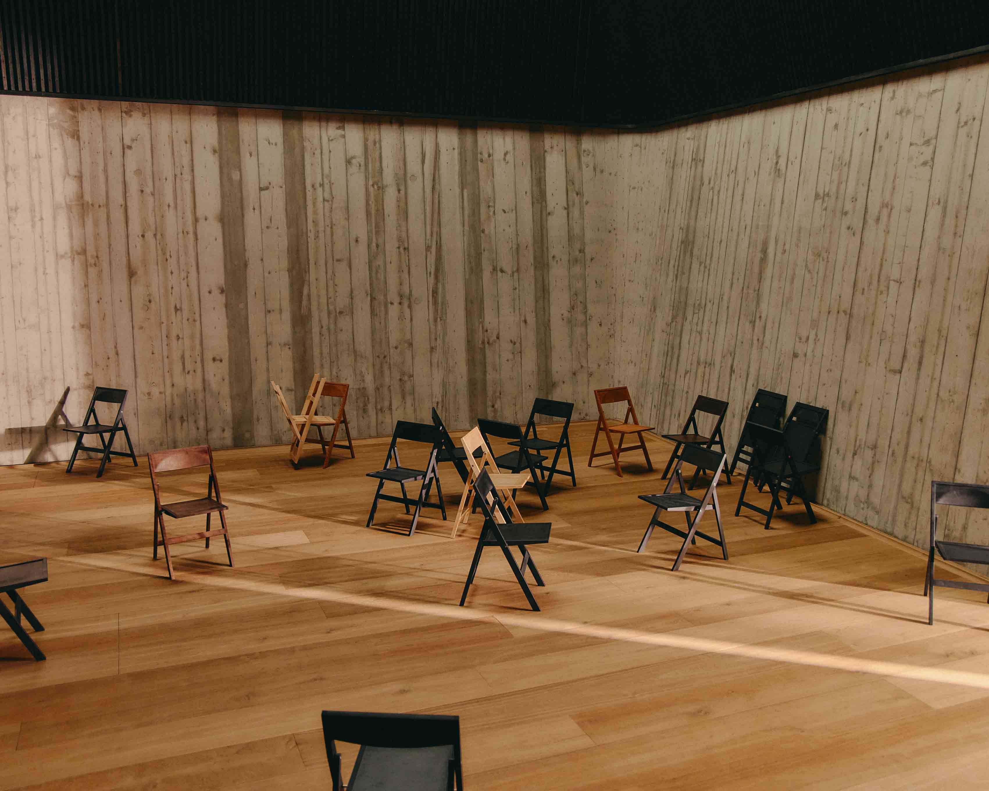 Folding Flat Chair | Ash Black Birch | Reethaus Edition