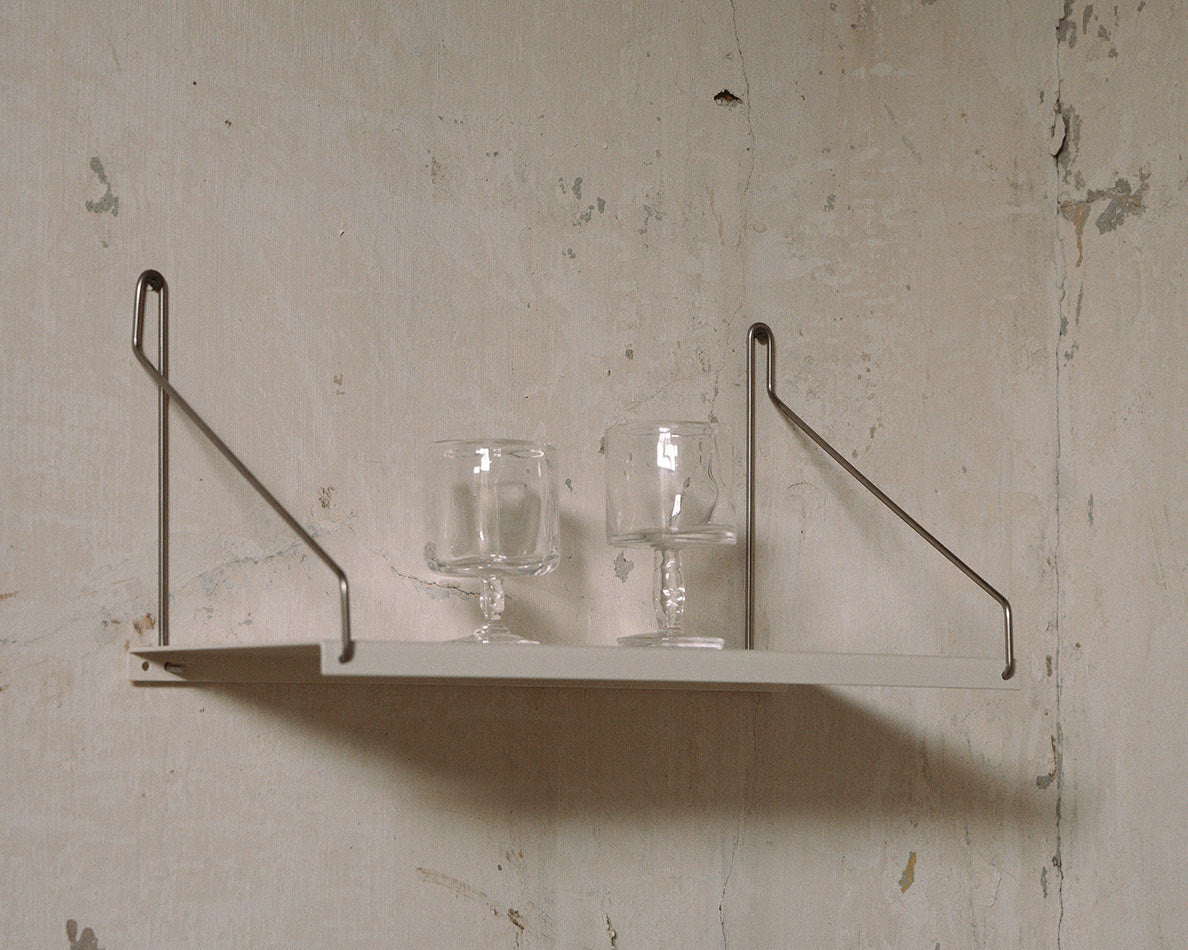 Single Shelf | Warm White Steel | D20 / W40