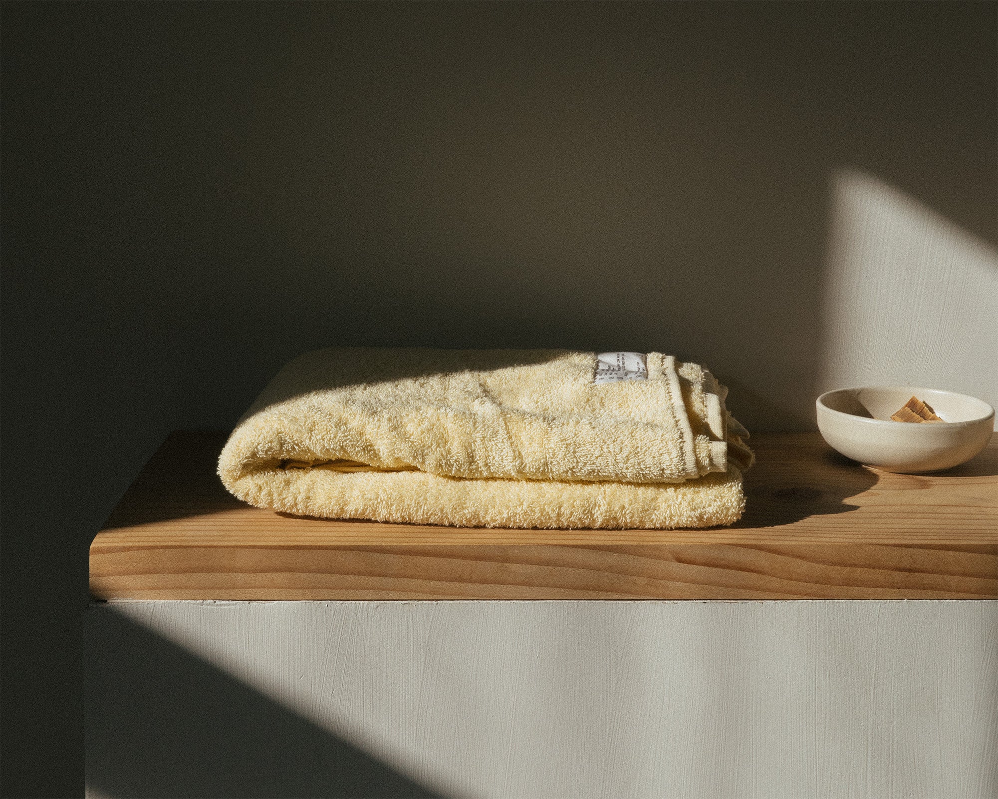 Heavy Towel | Pale Yellow | Bath Towel