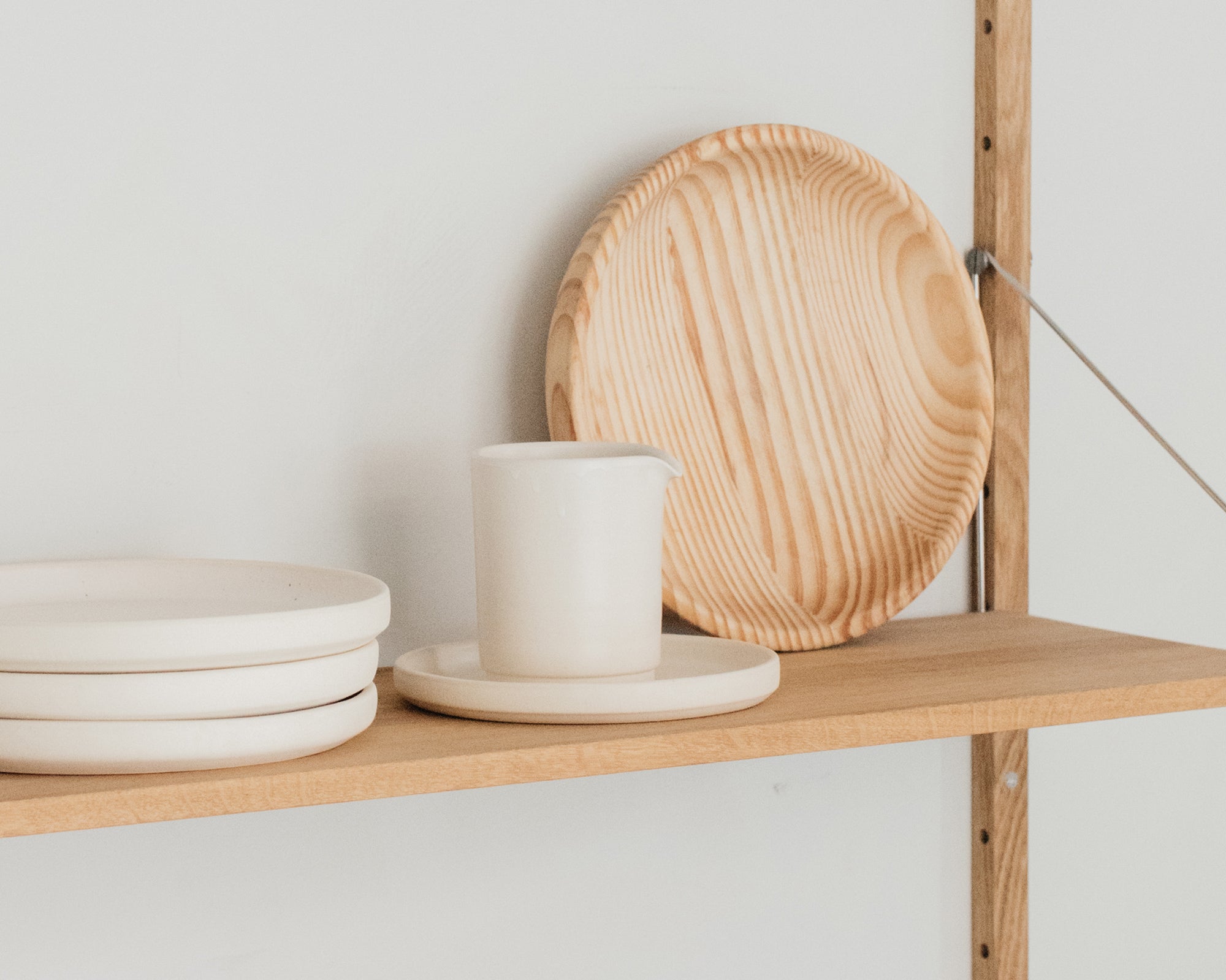 Otto Ceramic Jug | White | Medium