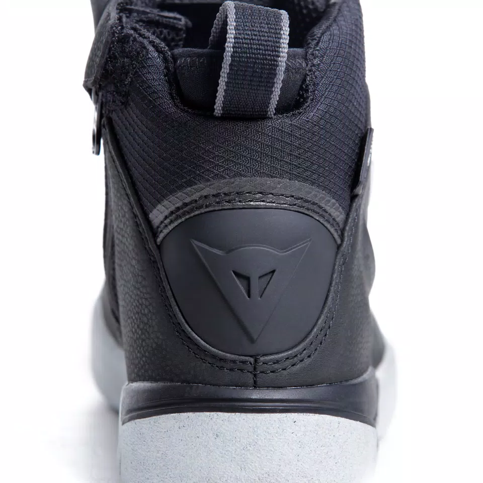 METRACTIVE D-WP - WOMEN'S WATERPROOF MOTORCYCLE SHOES