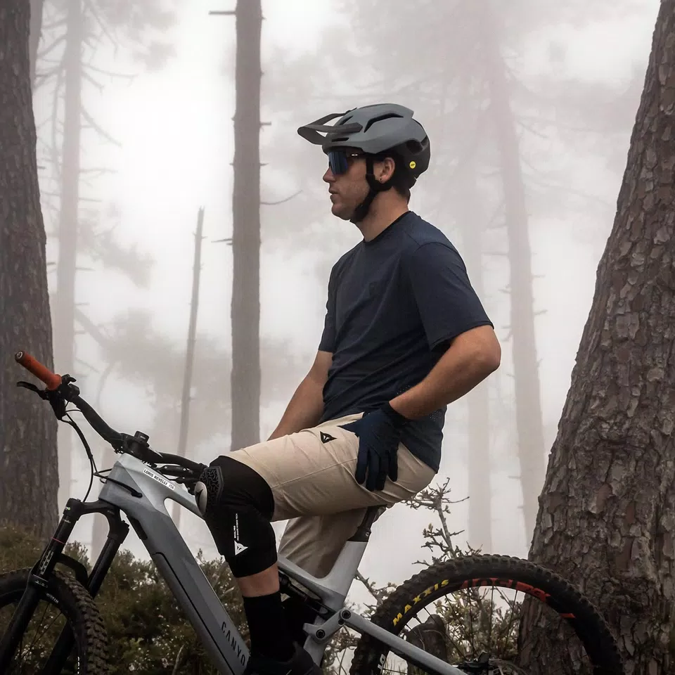 LINEA 03 MIPS+ - BIKE HELMET