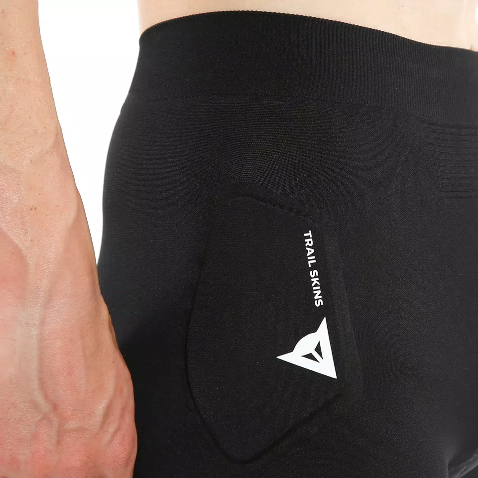 TRAIL SKINS - MEN'S BIKE PROTECTIVE SHORTS