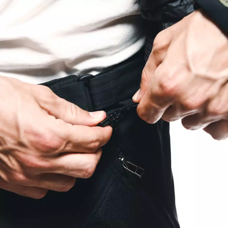 DRAKE 2 SUPER AIR - MEN'S SUMMER MOTORCYCLE PANTS IN FABRIC