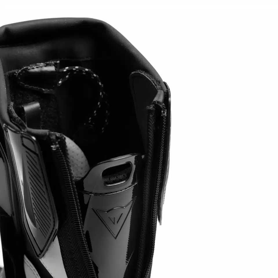 TORQUE 4 AIR - MEN SUMMER RACING AND ROAD BOOTS