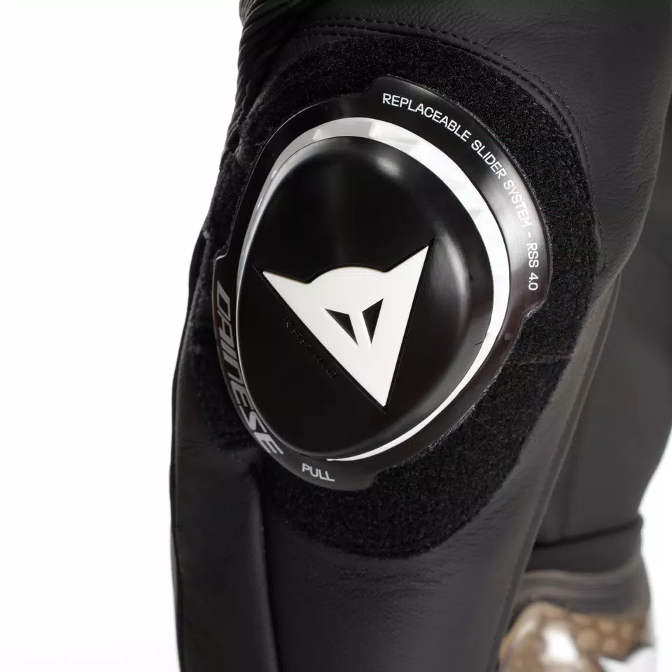 DELTA 4 - MEN LEATHER MOTORCYCLE PANTS