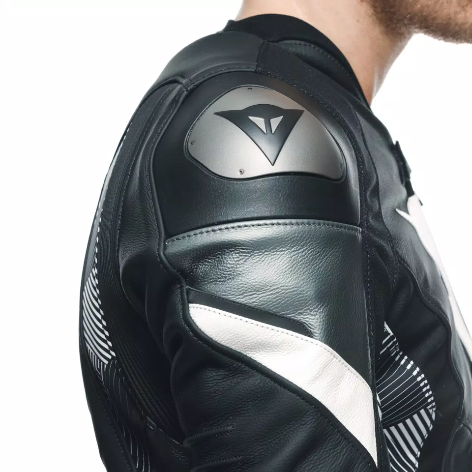 AVRO 5 - MEN'S MOTORCYCLE LEATHER JACKET