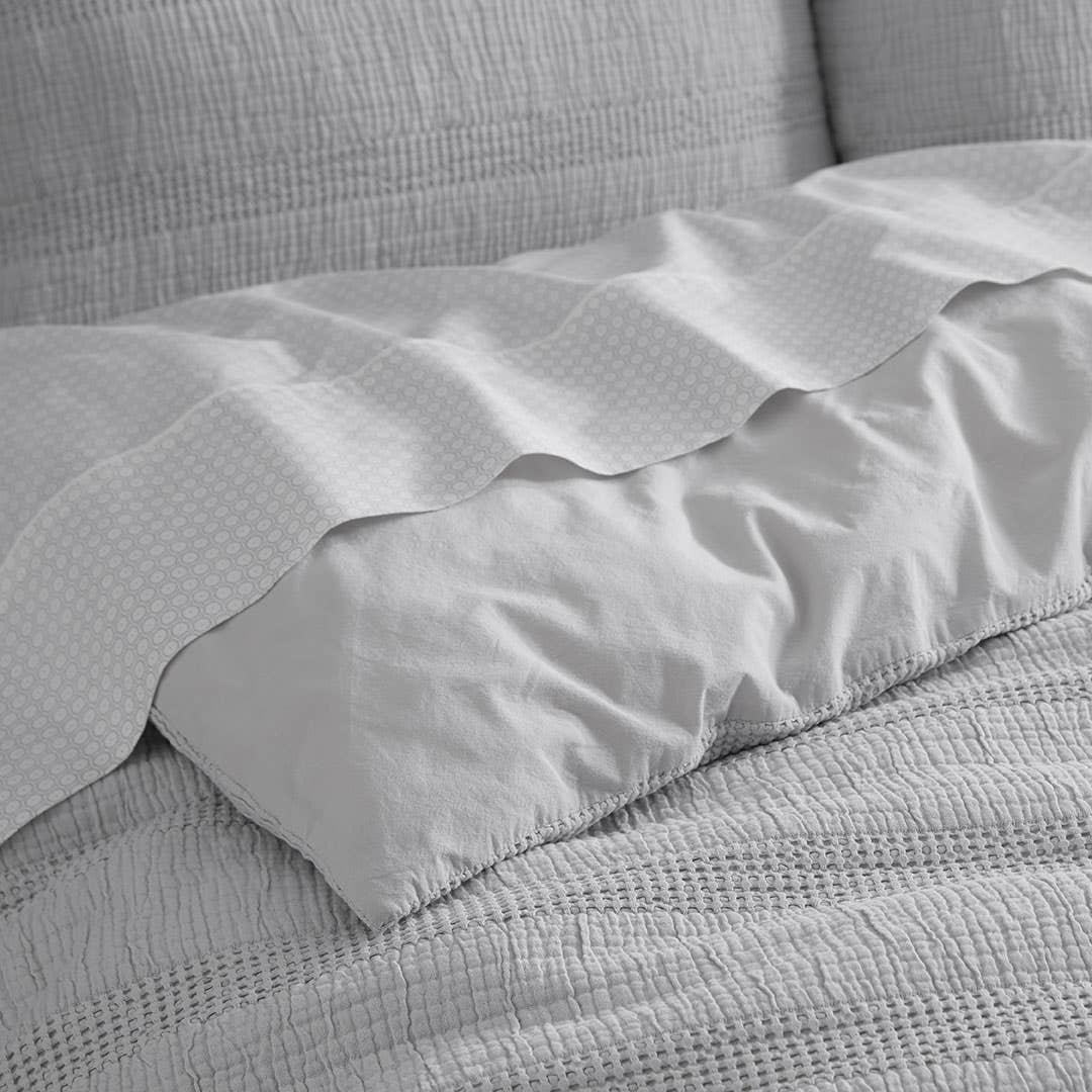 Cyrus Quilt Cover - Silver