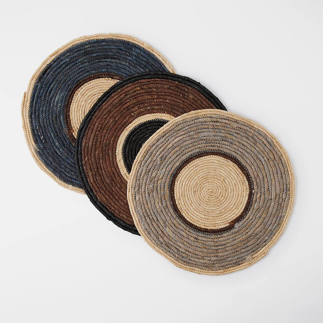 Nyla Placemat - Brown/Navy