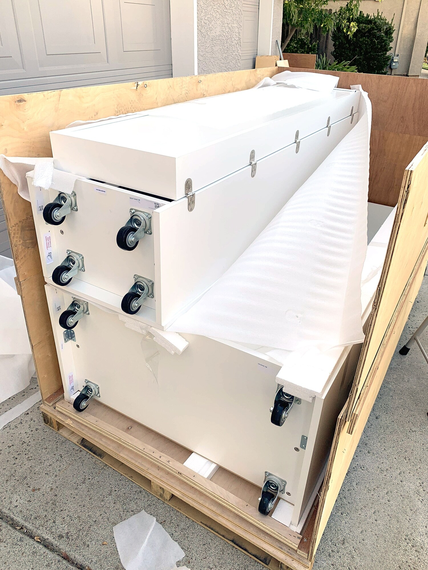 🤩Only 39.90🤩【Limited to one purchase per person】🔥Miscellaneous Storage Craft & Sewing Armoire