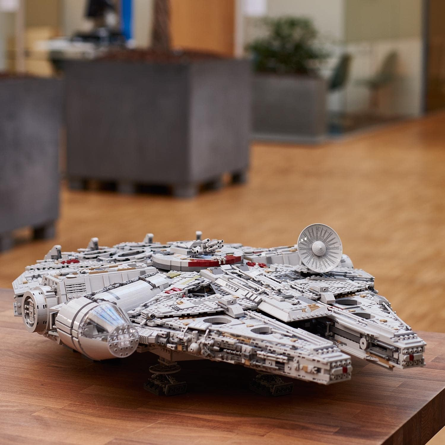 LEGO Star Wars Millennium Falcon, UCS Set for Adults