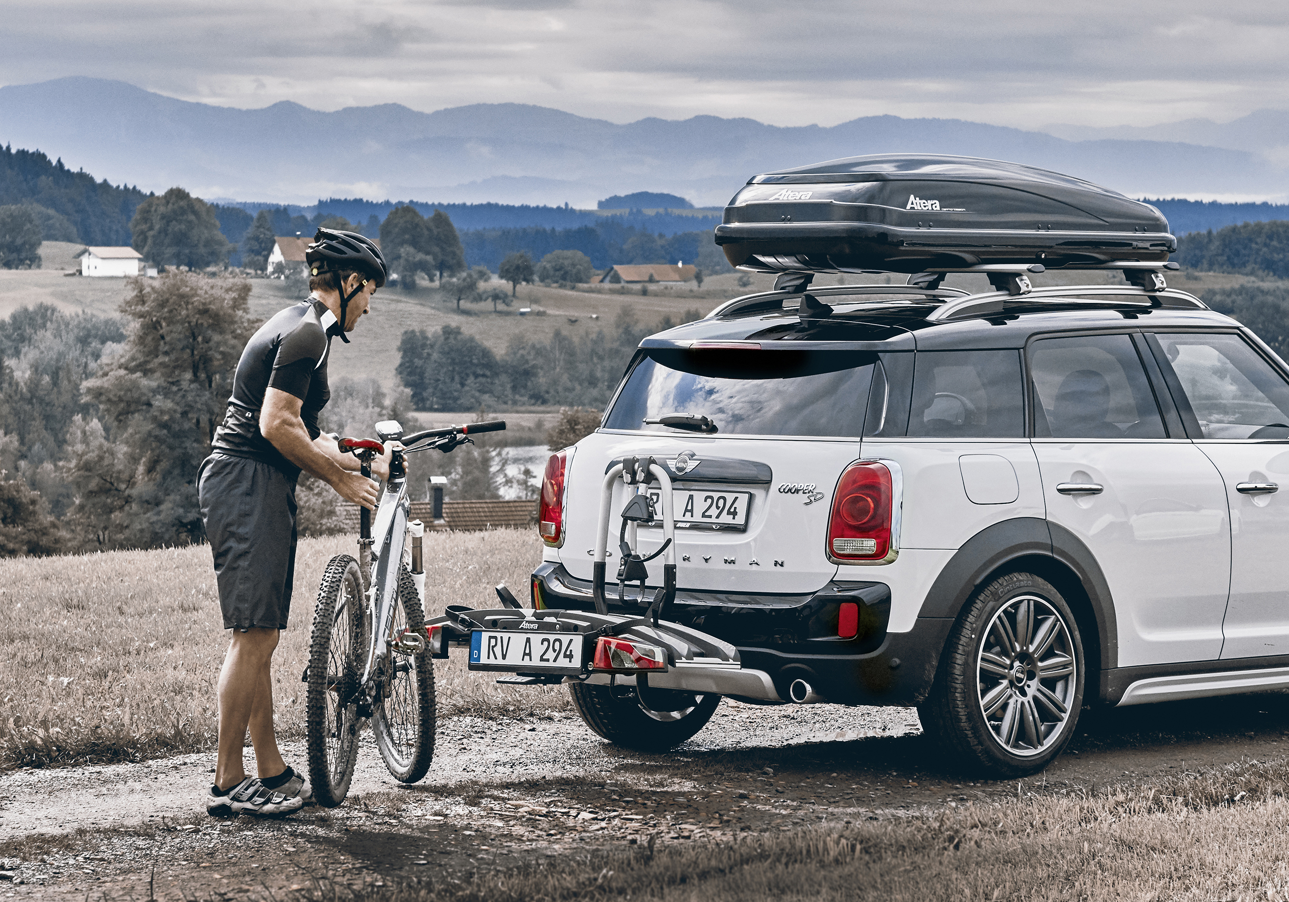 Atera GENIO PRO Advanced bike carrier (2 to 3 bikes)