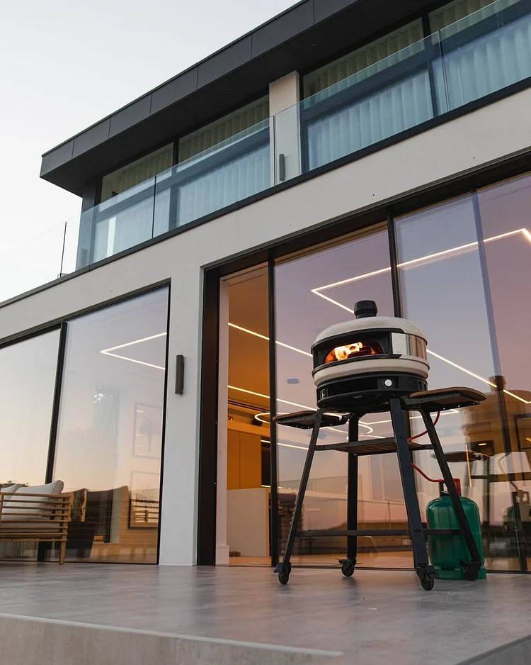 Outdoor Oven Propane Gas & Wood-Fired Dual Fuel