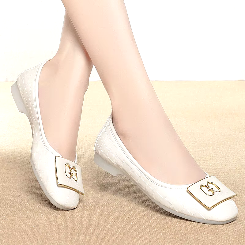Summer New Versatile and Elegant Comfortable Middle aged Leather Soft Sole round toe durable cowhide flats shoes daily life