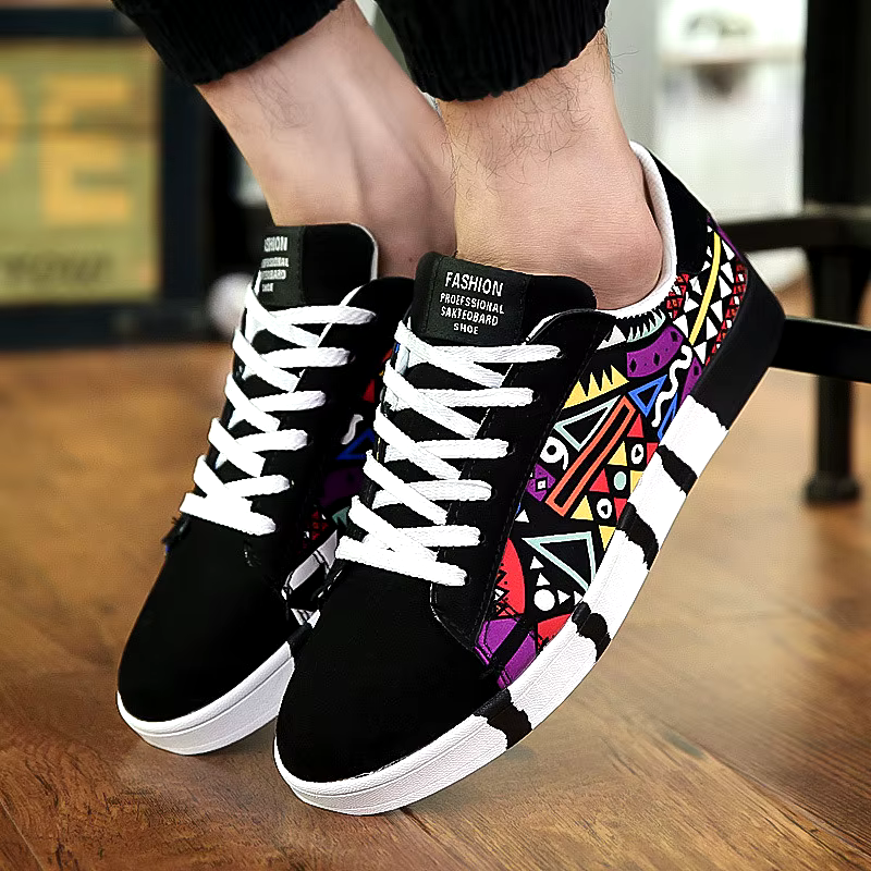 New breathable men's casual printed canvas skate shoes low top canvas trendy shoes