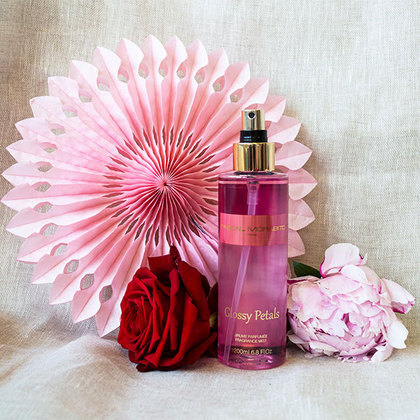 Pascal Morabito Glossy Petals