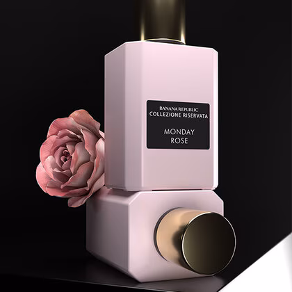 Banana Republic Monday Rose