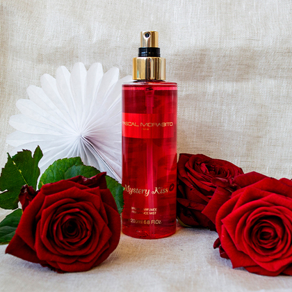 Pascal Morabito Mystery Kiss