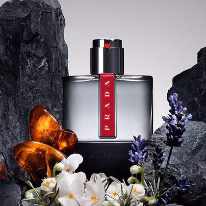 Prada Luna Rossa Carbon
