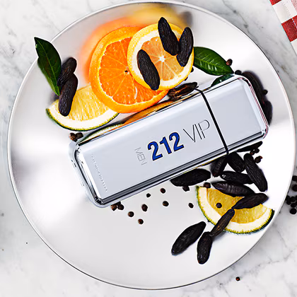 Carolina Herrera 212 VIP Men