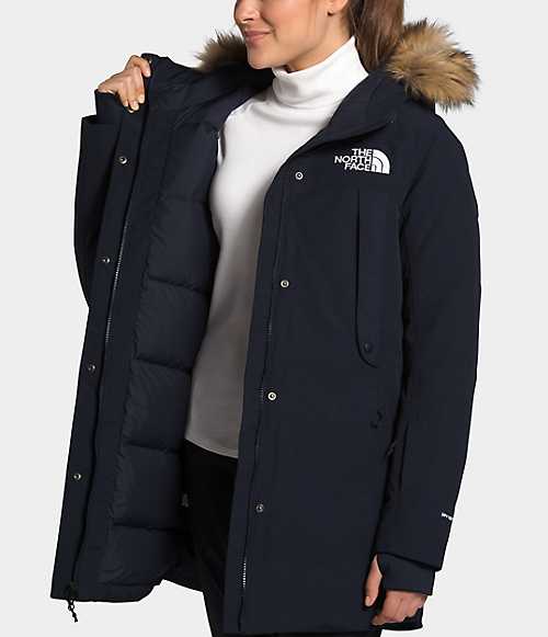 New Outerboroughs Parka (Women's) - NF0A4R3J - Past Season