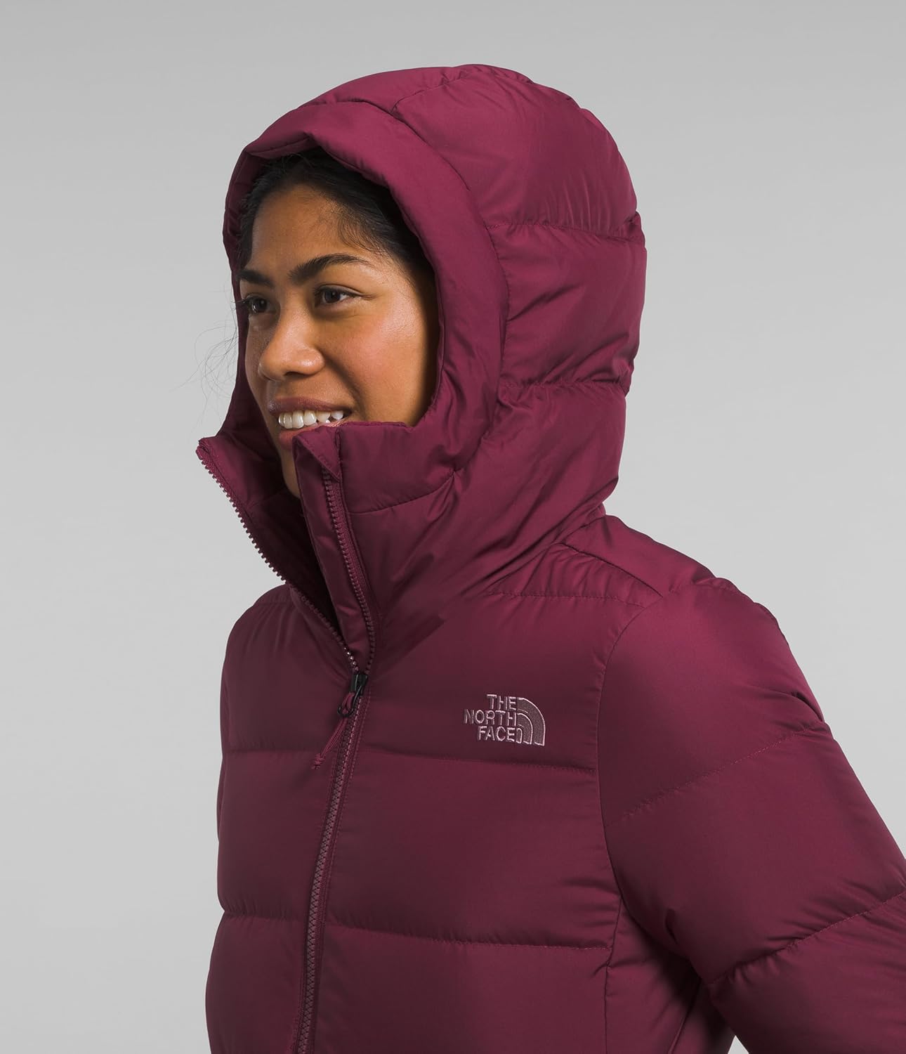 THE NORTH FACE Women's Gotham Insulated Jacket, Boysenberry/Fawn Grey, Large