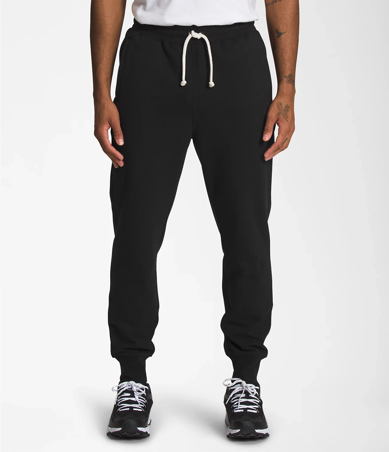 Heritage Patch Joggers (Men's) - NF0A7WXI - Past Season