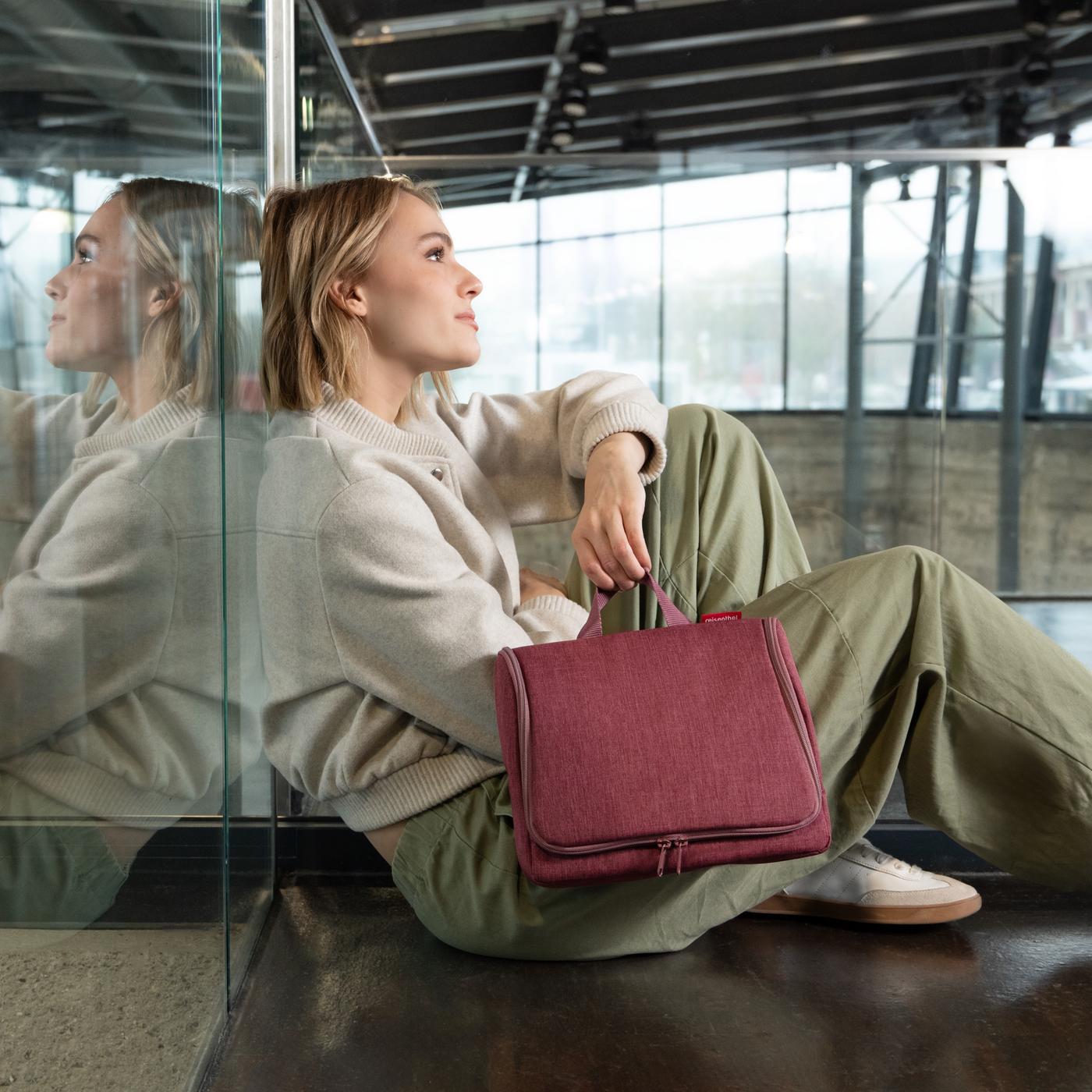 toiletbag XL twist maroon