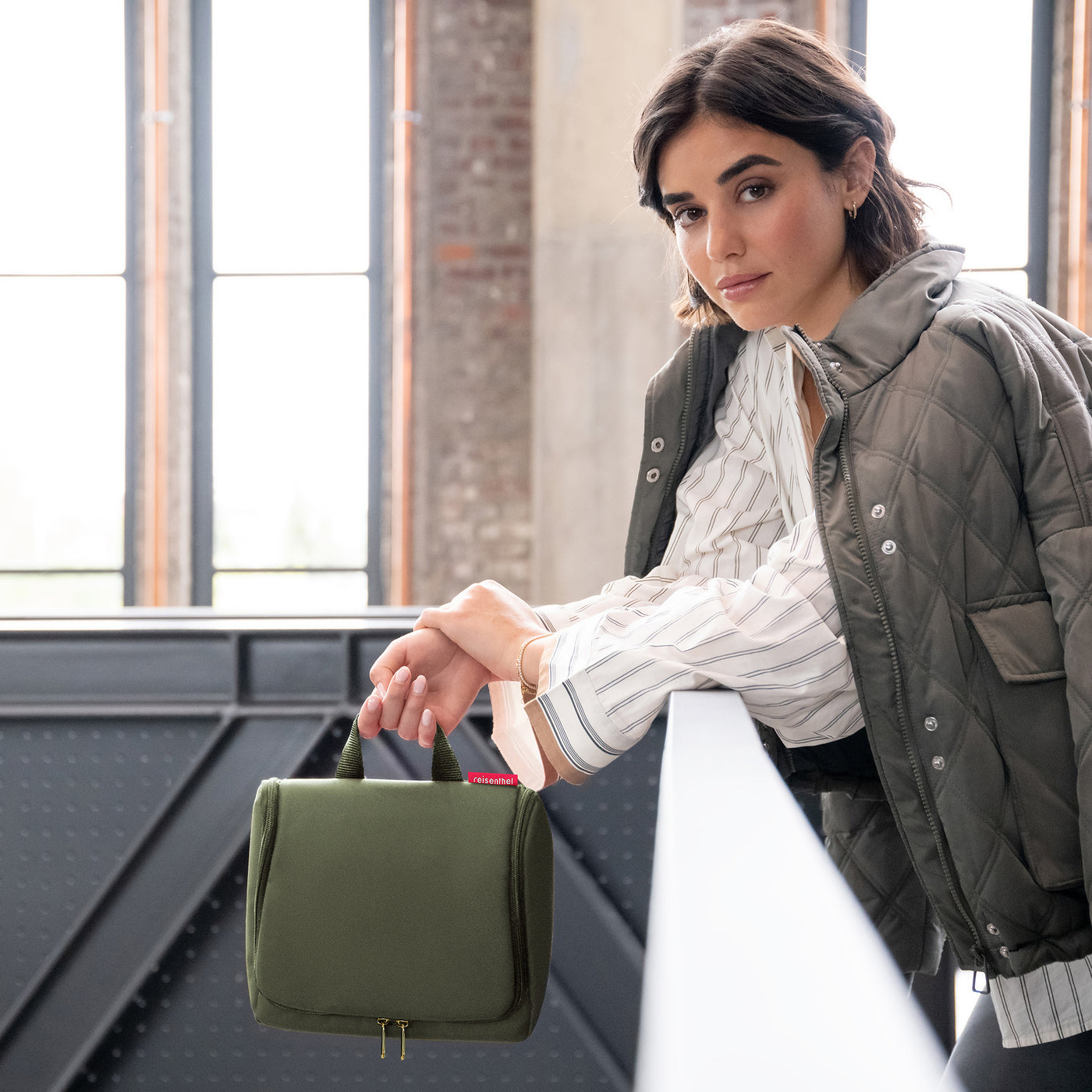 toiletbag XL urban forest gold