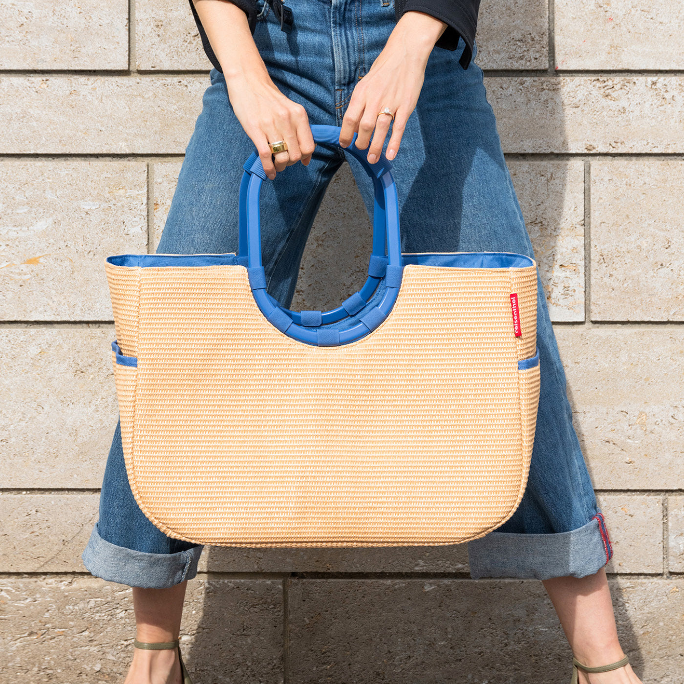 loopshopper L frame raffia blue