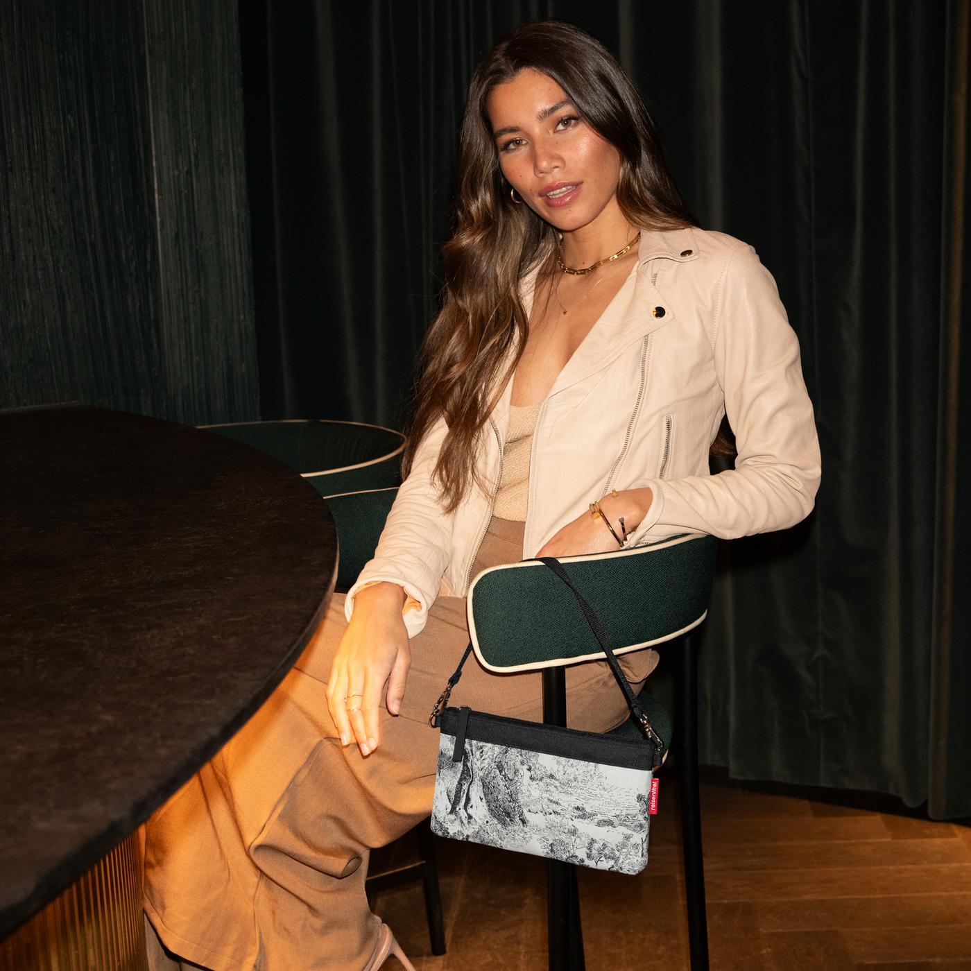 mini pouch jacquard grey