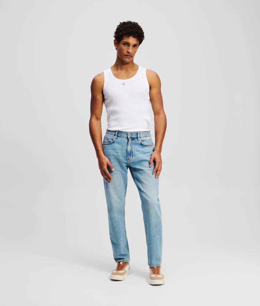 LOGO TAPERED JEANS