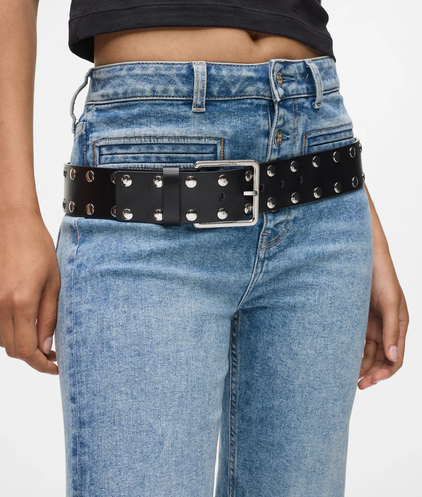 Wide studded belt