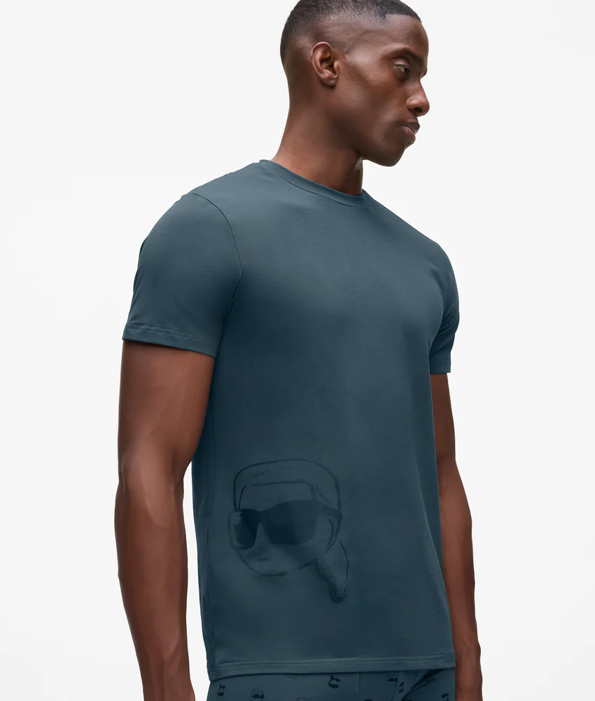 Ikon pajama gift set