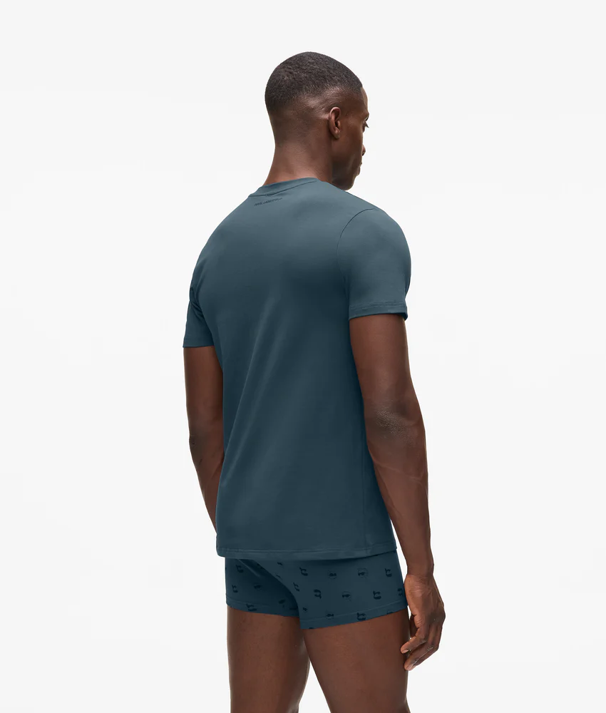 Ikon pajama gift set