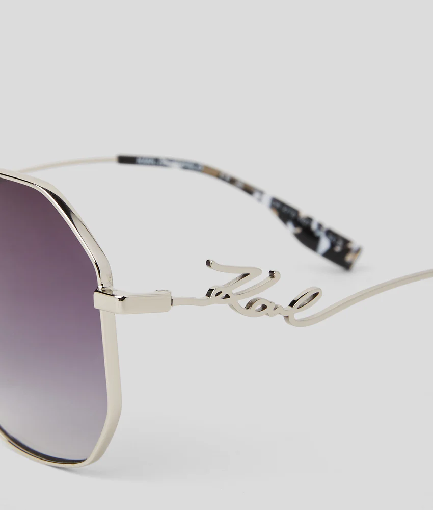 SIGNATURE SUNGLASSES