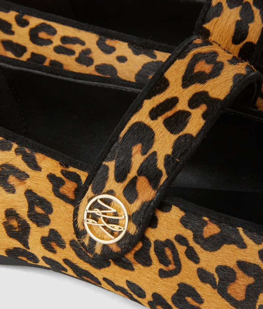 Konnie Mary Jane pumps