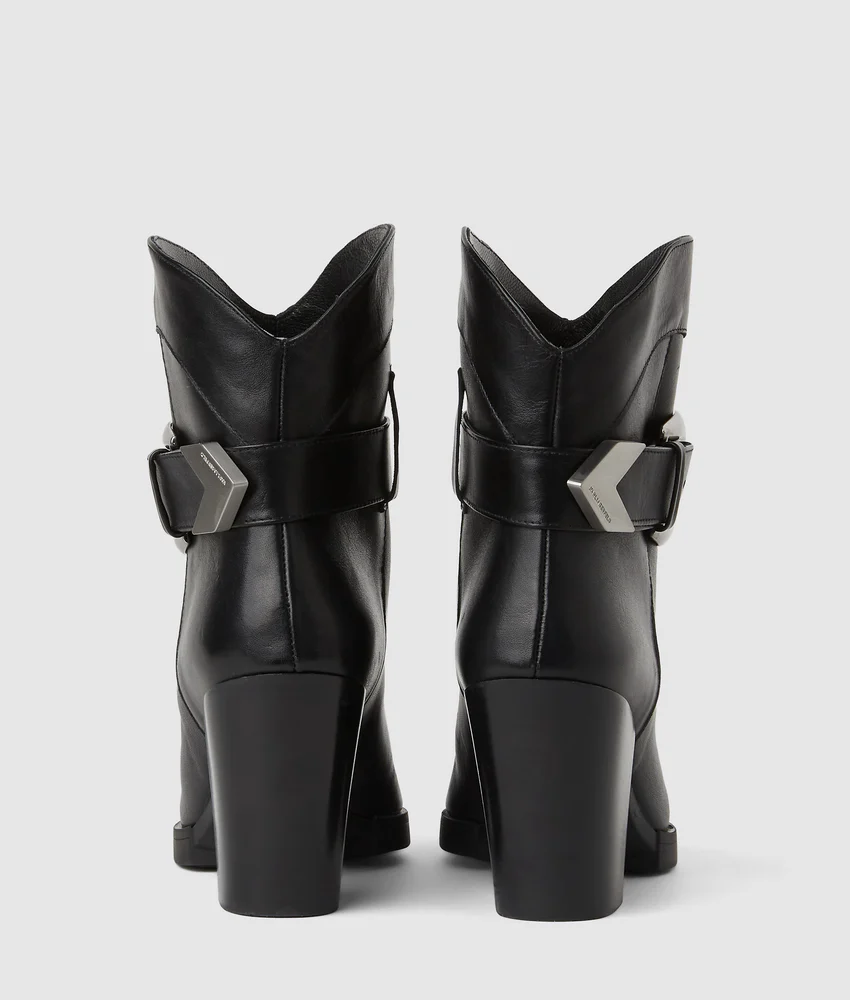 Kowboy mid-calf buckle boots