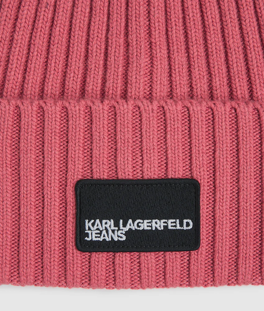 Logo patch beanie