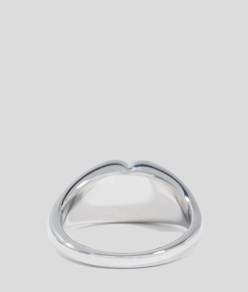 SIGNATURE HEART RING