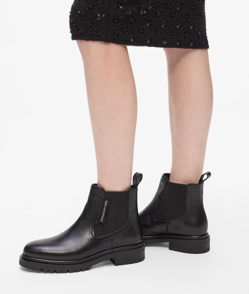 Binky ankle boots