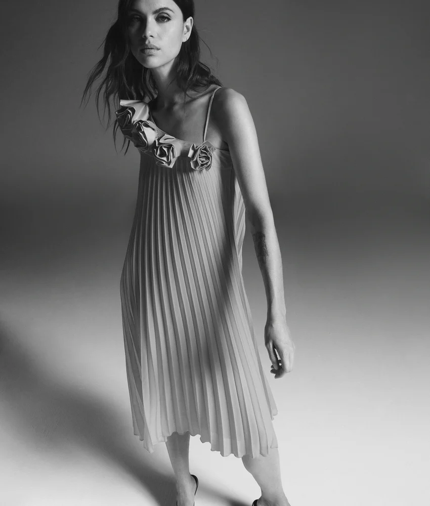 KL STUDIO PLEATED DRESS