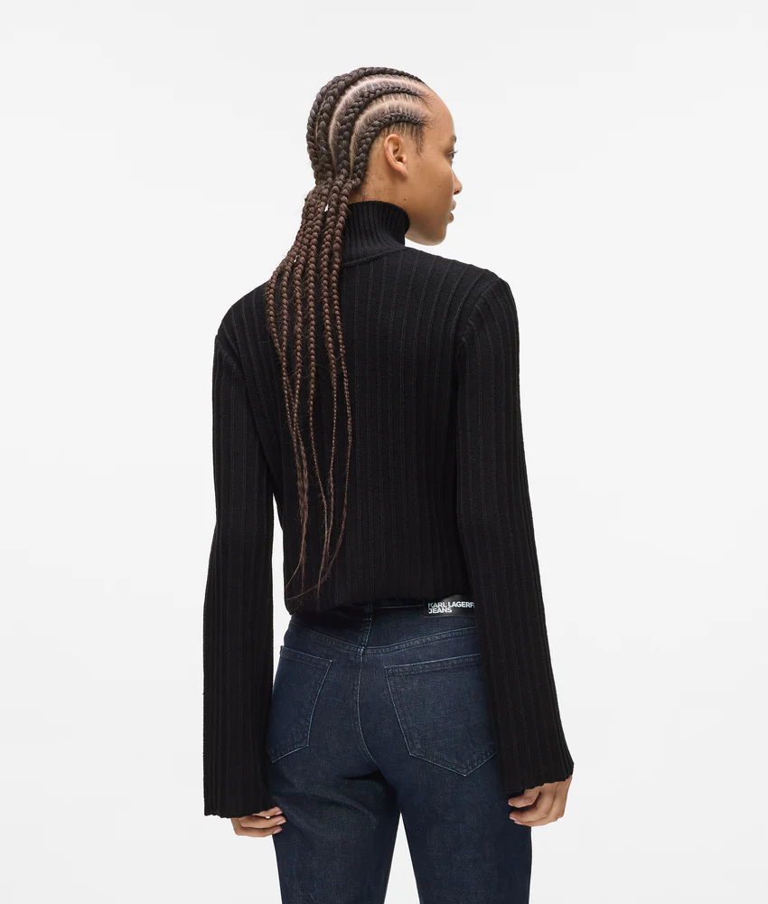 Pleated sweater